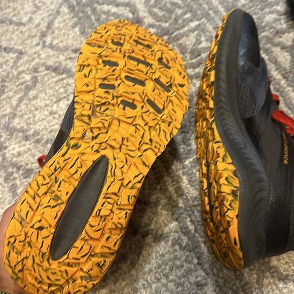 New balance men’s Nitrel Dynasoft shoe size 9 GUC - Picture 5 of 5